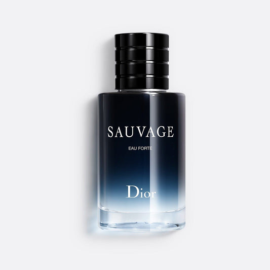 Frasco de Sauvage Eau Forte Parfum